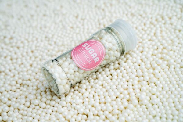 sugar-shack-sprinkles-white-pearls-4mm